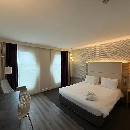 Mercure Paris Orly Rungis Aeroport Exterior photo