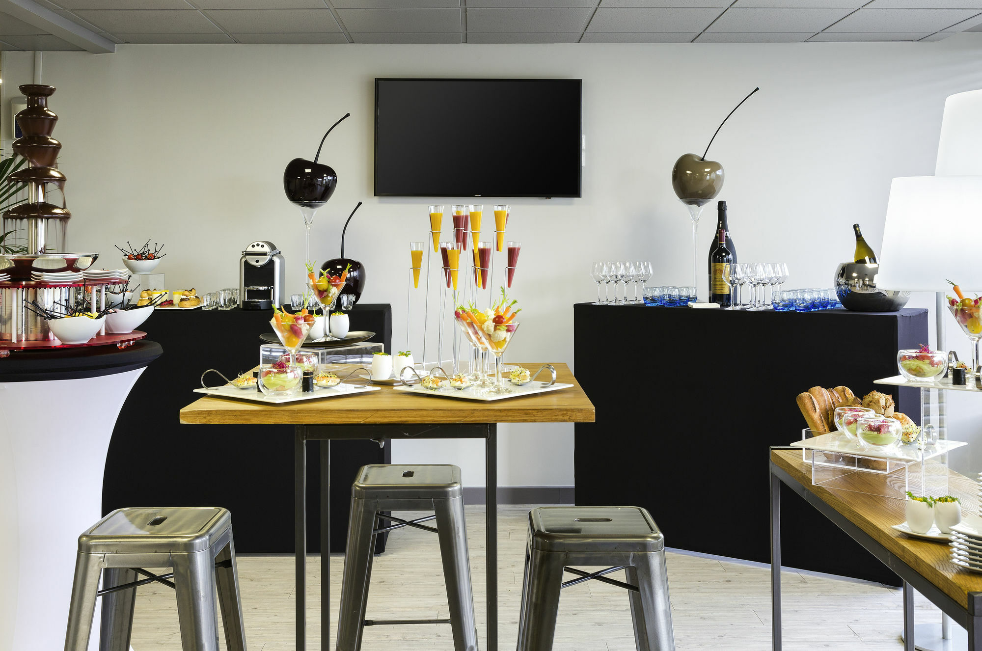 Mercure Paris Orly Aéroport Hotel 4*