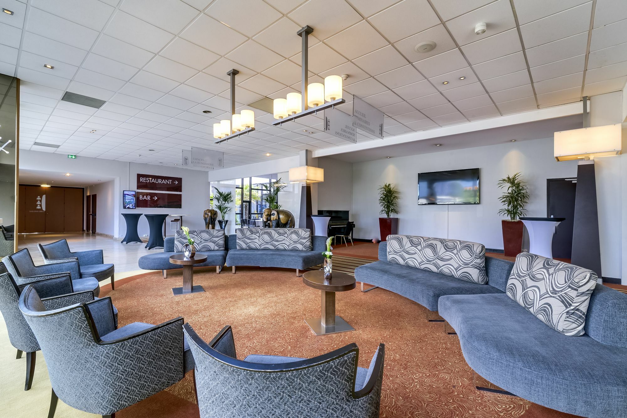 Mercure Paris Orly Aeroport Hotel 4*